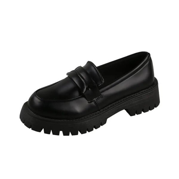Mocassins noirs à talon carré et semelle épaisse pour femme
