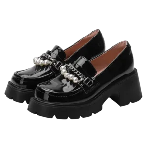 Mocassins à semelle épaisse avec chaîne et perles