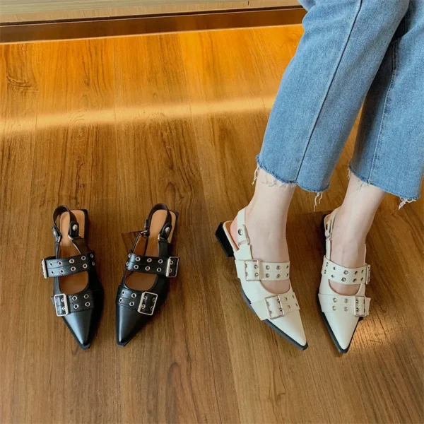 Mocassin ballerine bout pointu avec boucles