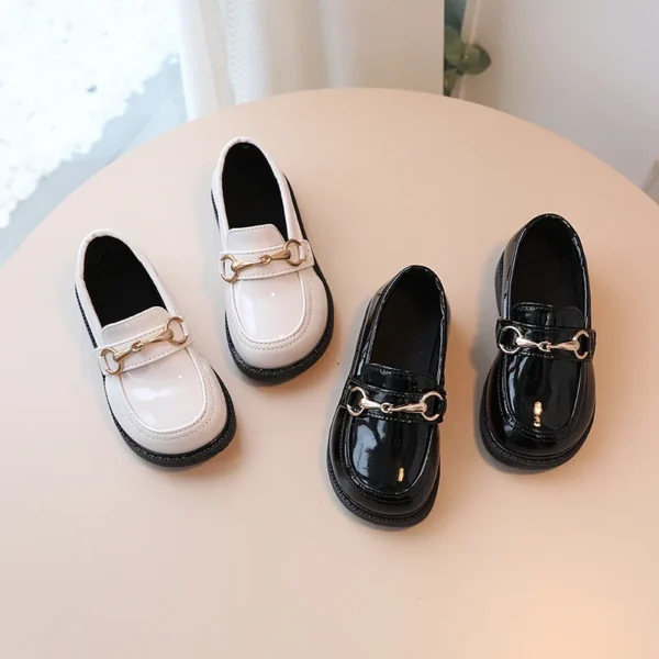 Mocassins vernis pour enfants – Image 2