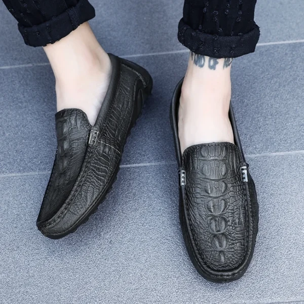 Mocassins en cuir véritable à motifs crocodile – Image 3