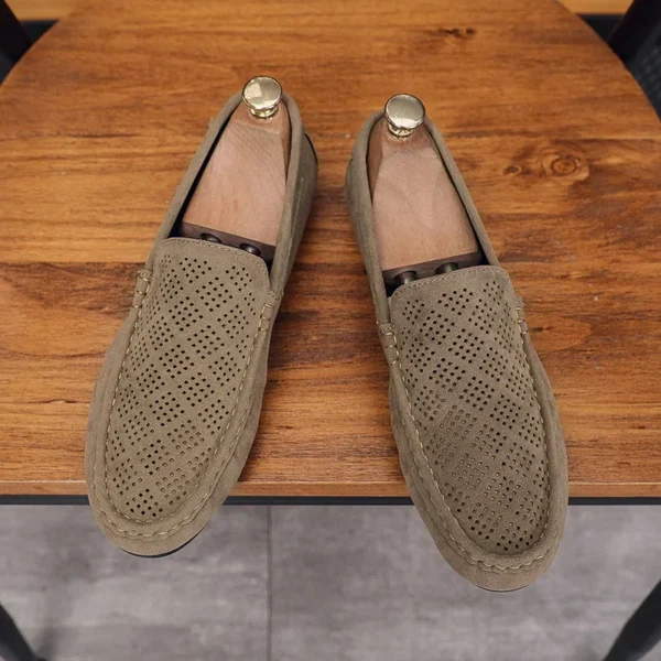 Mocassins en daim avec un design original pour homme – Image 4