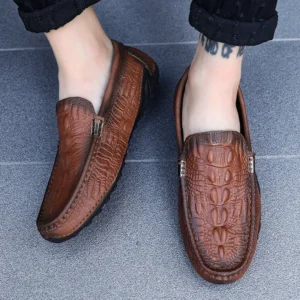 Mocassins en cuir véritable à motifs crocodile