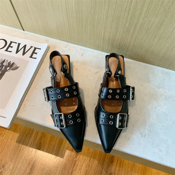 Mocassin ballerine bout pointu avec boucles – Image 5
