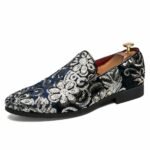 Mocassins effet velours brillant avec broderie fleurie et sequins